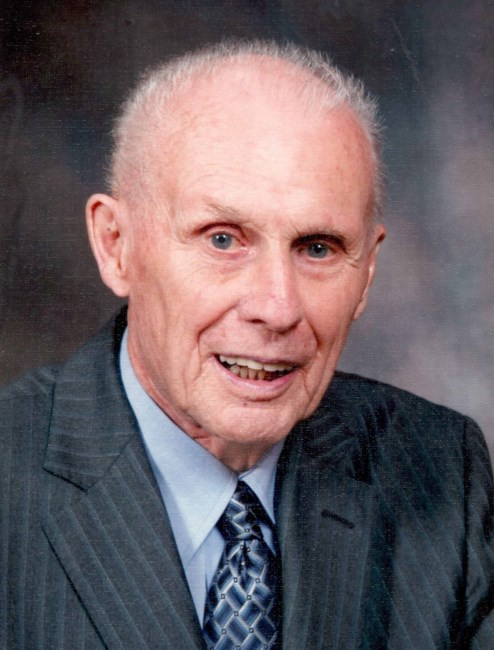 Obituary of Robert Gordon William MacDuff