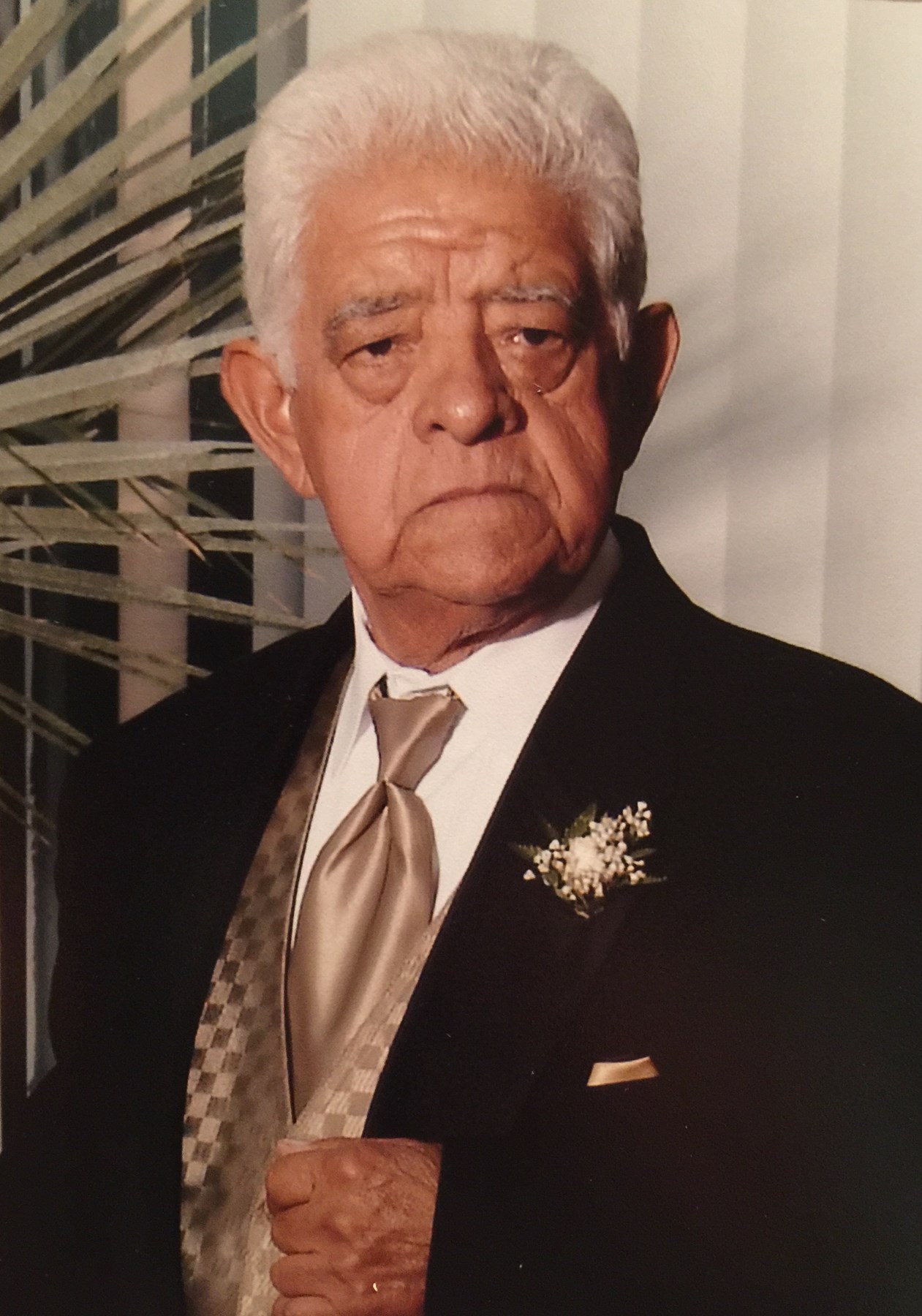 Obituary of Manuel Cuevas Lopez