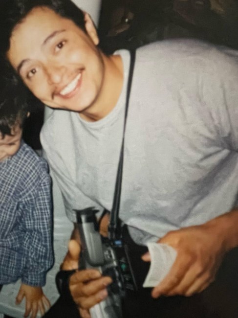 Obituary of Jose Luis Virgil De Leon