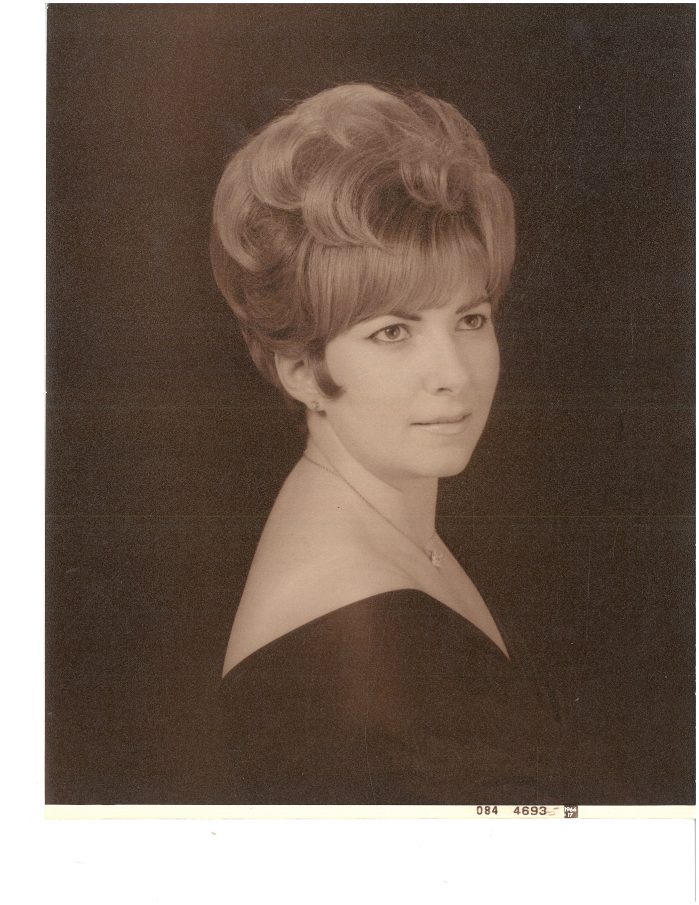 Obituary of Gayle Bazin Barnett