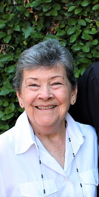 Obituary of Laura Mae Maddox