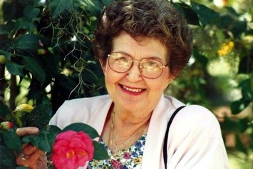 Obituary of Nickie Marie Schifani Schiele