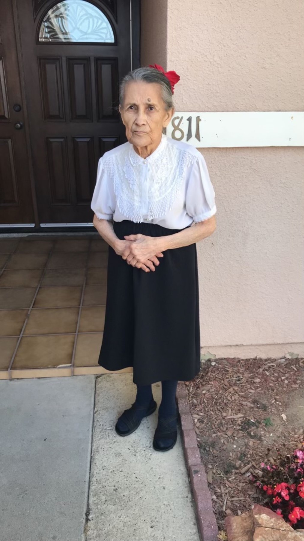 Obituary of Esperanza C. Castillo