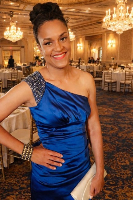 Obituary of Amparo Nunez