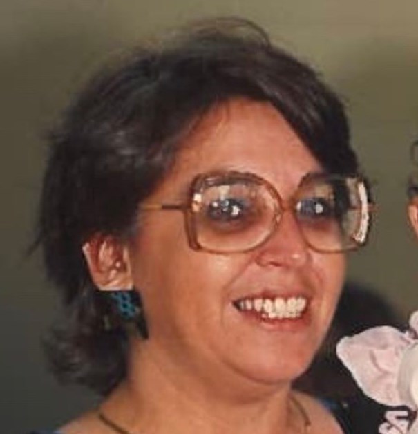 Obituario de Beverly Anakalea