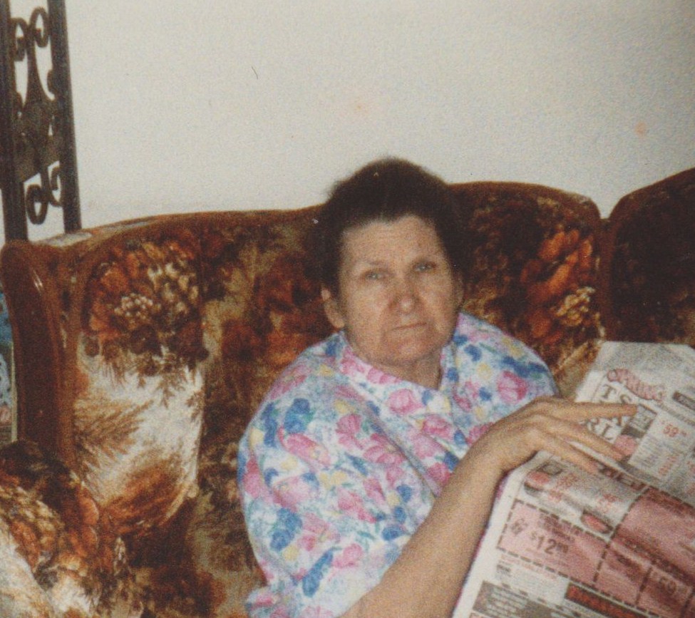 Obituary of Helen Walker Lewis