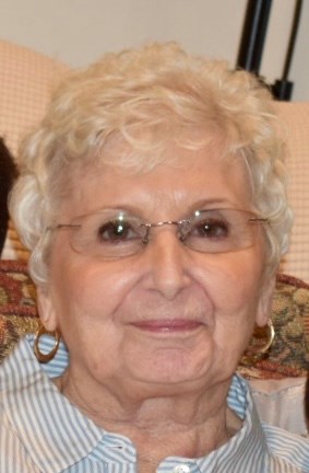 Obituary of Linda Mae DeMeyere