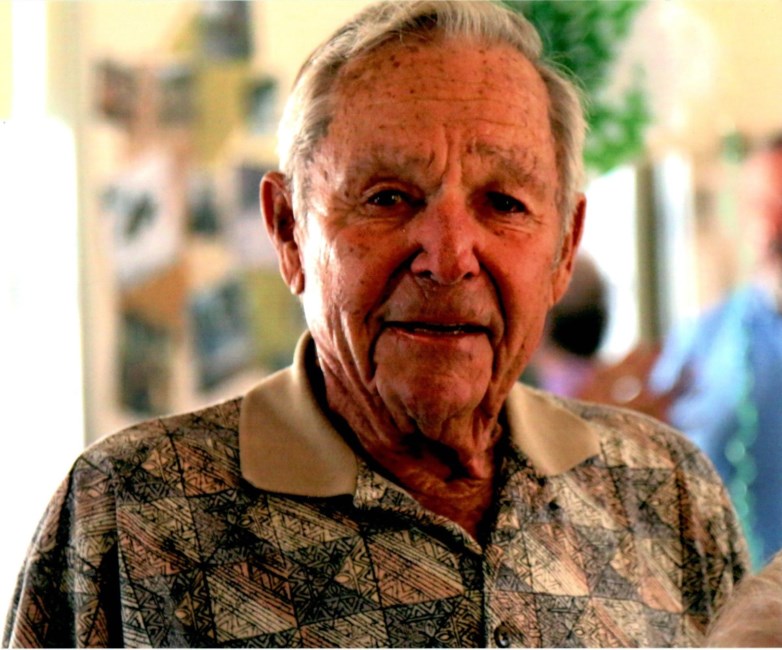 Obituary of Calvin "Bus" Hudlow