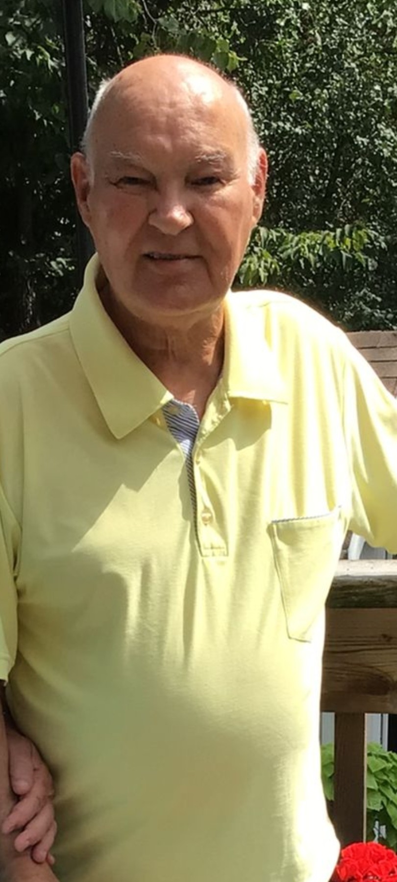 Obituary of Kenneth John Thomas Munks