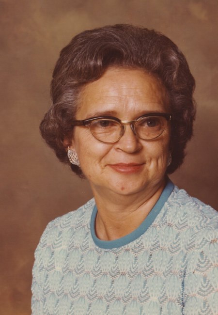 Obituario de Gertrude Lorene Adams Tucker