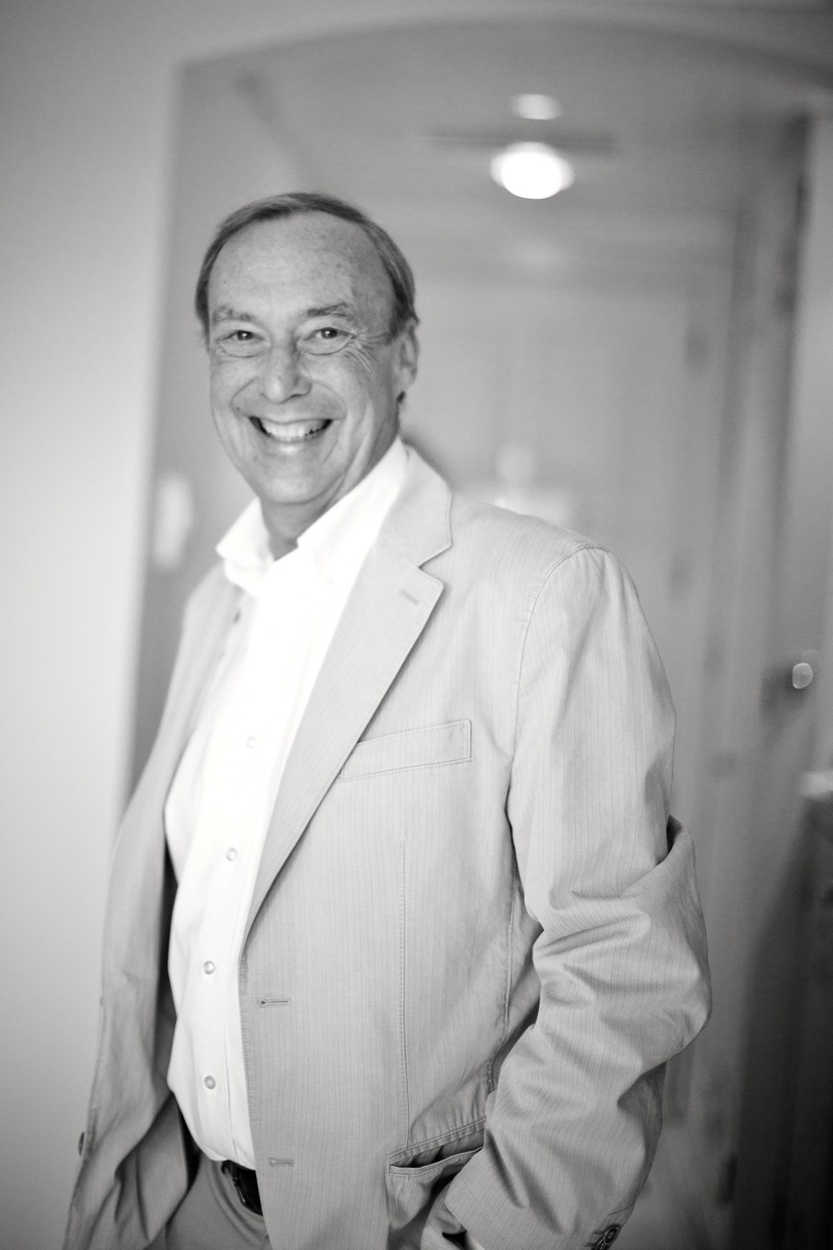 Obituary of John Roland Gordon