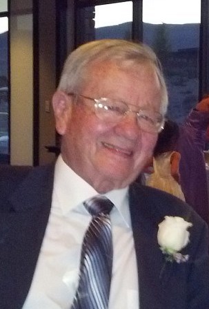 Obituario de William E Watt