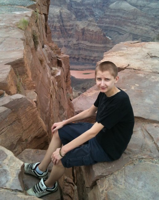 Obituary of Bryn David Naundorf