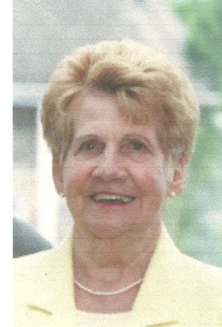 Obituary of Muriel Bartlett (Crisp)