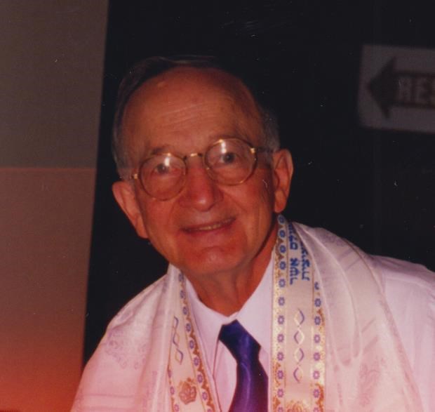 Avis de décès de James R Moore