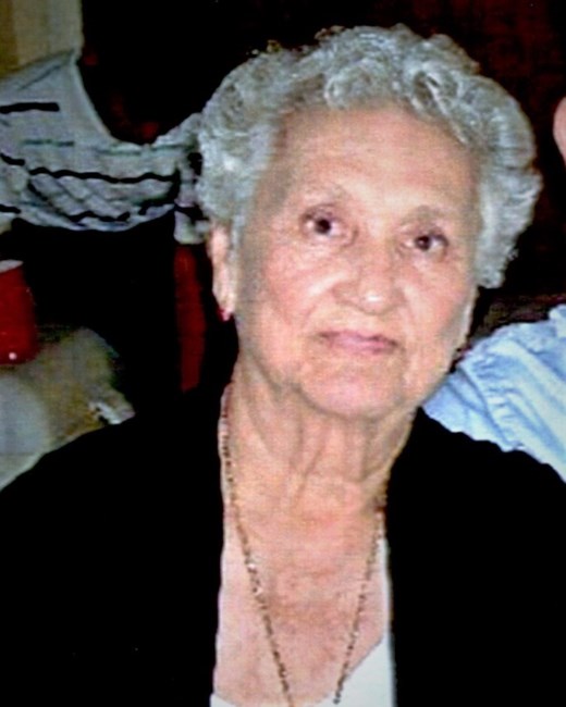 Obituary of Evangelina G Valverde