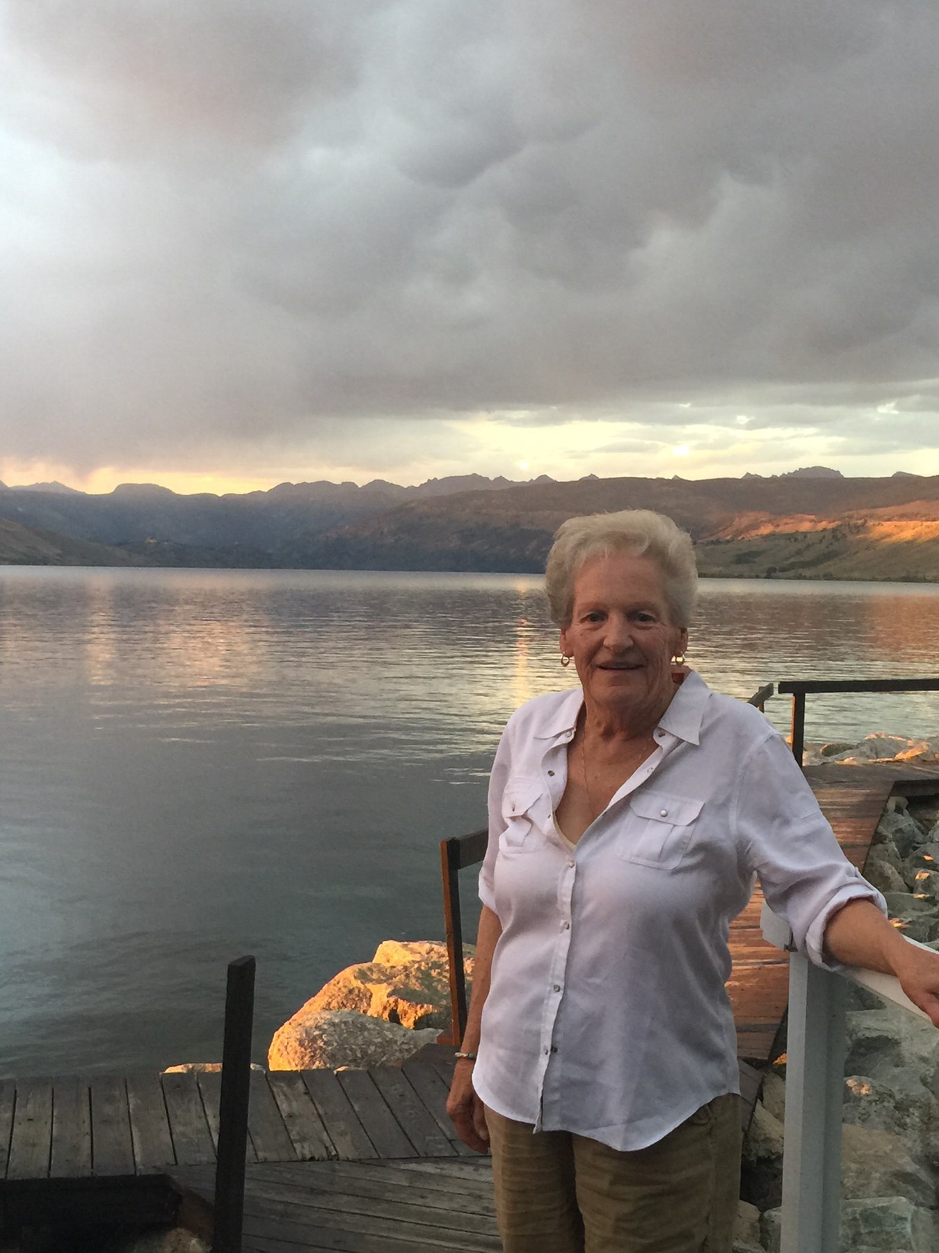 Obituary of Connie Lee Michaels-Chong