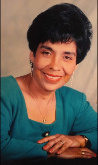 Obituary of Julia Llamaz