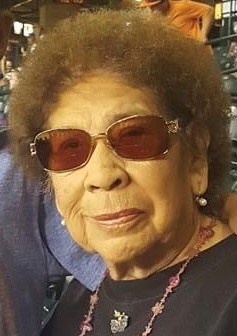 Obituary of Clemencia Leon