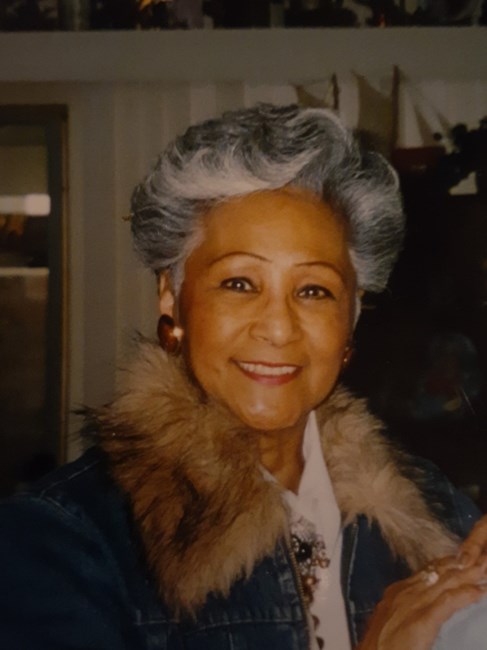 Obituary of Dora Lamadora VanHyfte