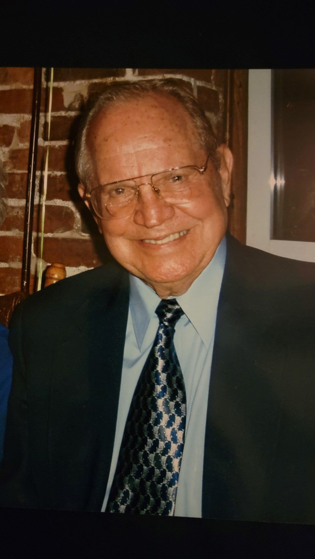 Obituary of RH Deskins