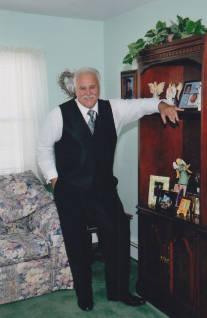 Obituary of David J. Roberts