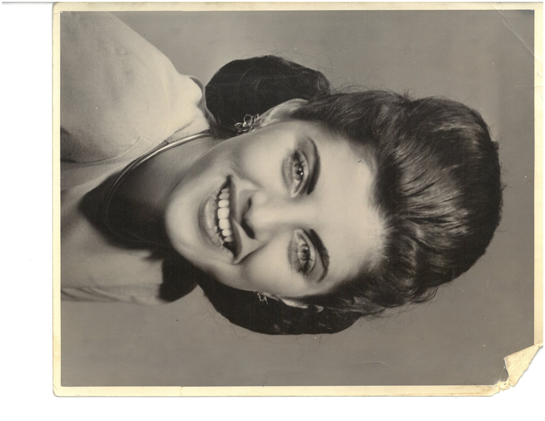 Obituary of Mildred Phillips