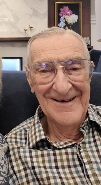 Obituary of Derek Rowland Wright