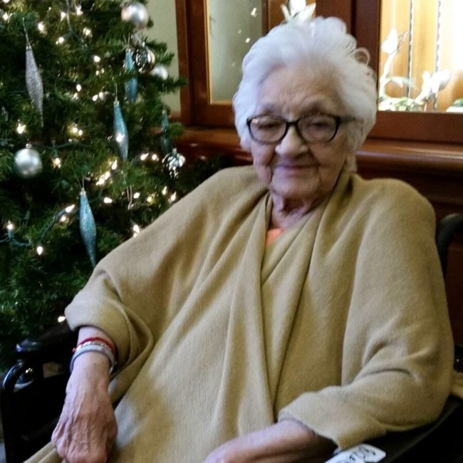 Obituary of Maria Aminta Menjivar