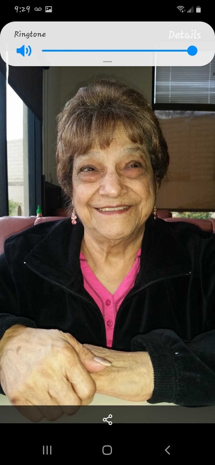 Obituary of Esther Martinez