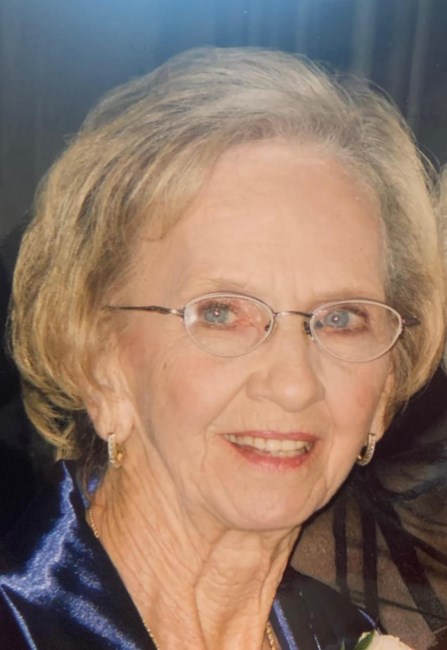 Obituario de Mary Louise Hall