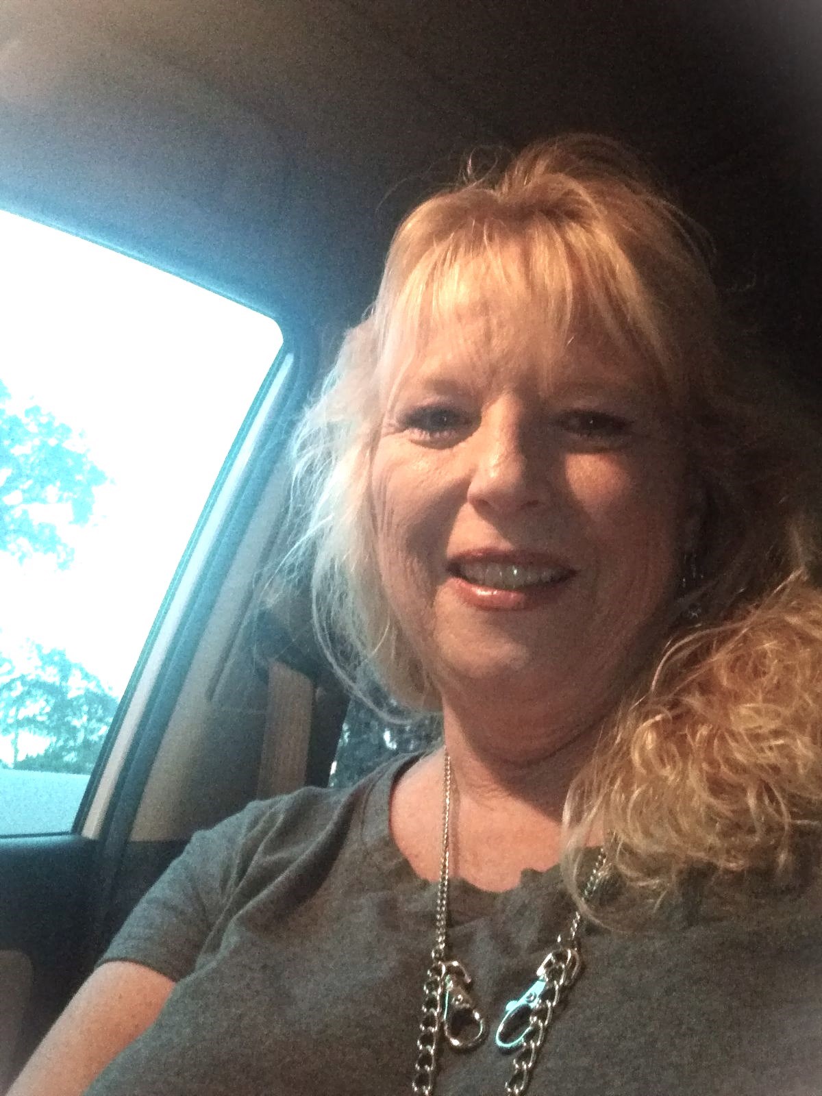 Obituary of Darla J. Lyons