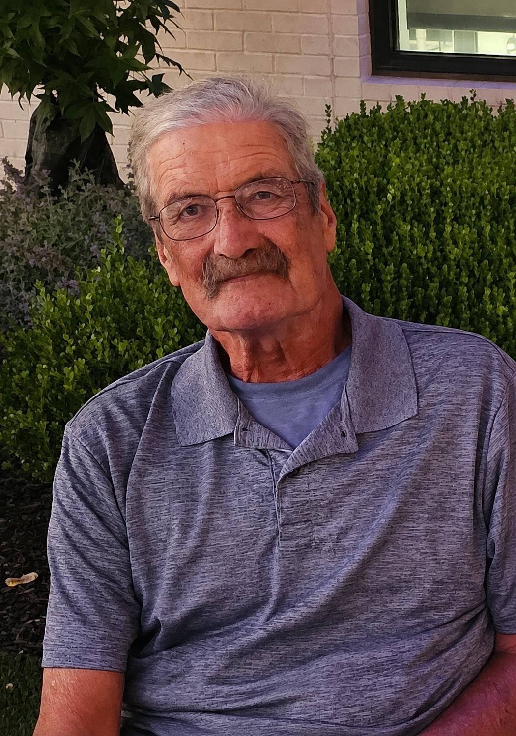 Obituary of Lawrence E.  Stewart Jr.