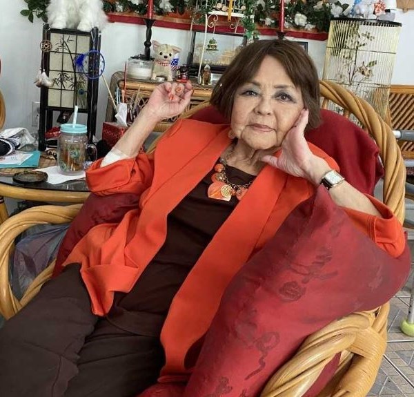 Obituary of Chiyo S York