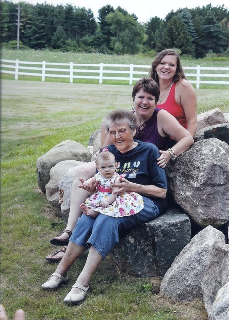 Obituary of Mrs. Rosemary Lee Teets Brown