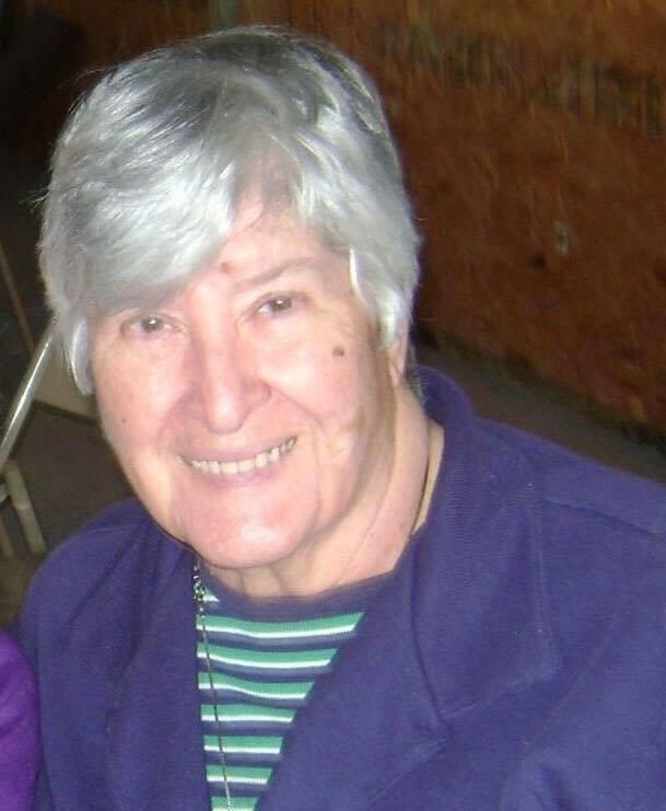 Obituario de Loretta Gault