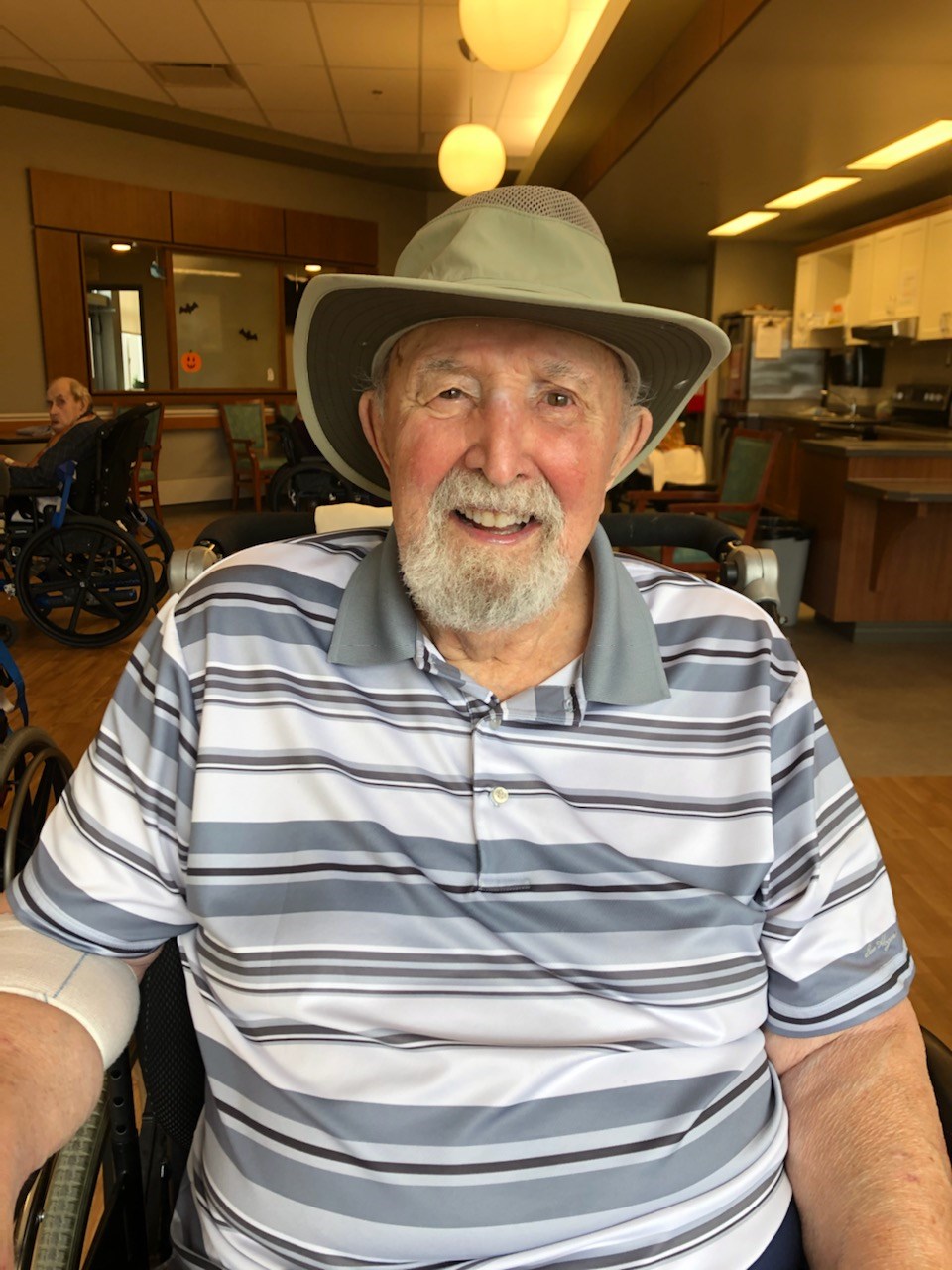 Obituary of Arthur Paradis Jr.