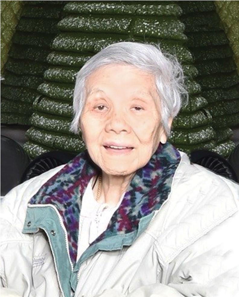 Obituary of Tuyet Bach Lam