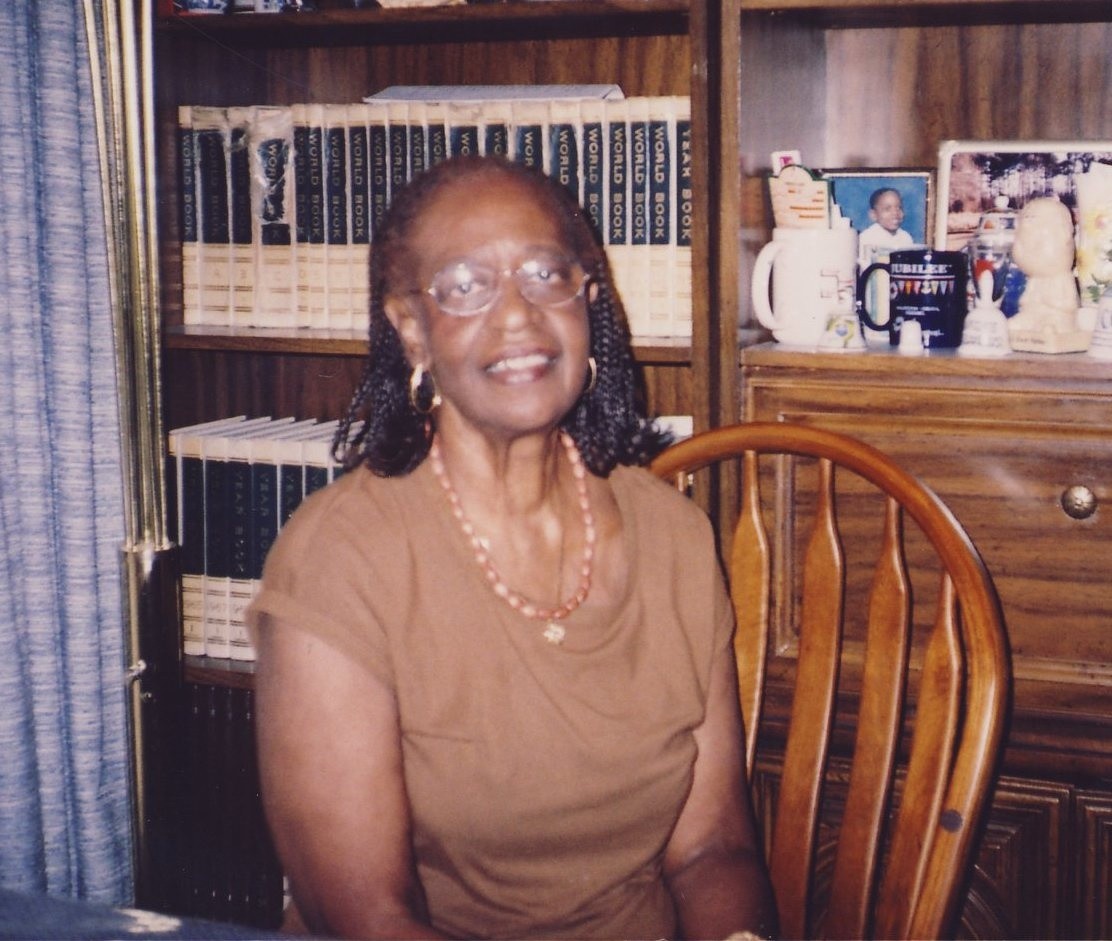Obituario de Mrs. Ernest Mae Lockhart