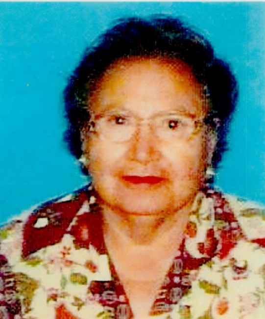Obituary of Consuelo N. Flores