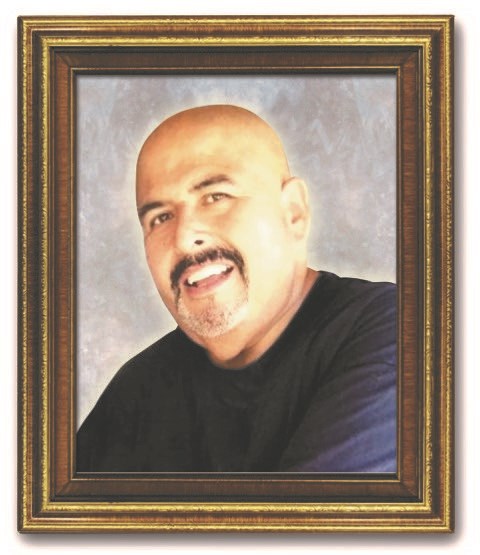 Obituario de Saul González