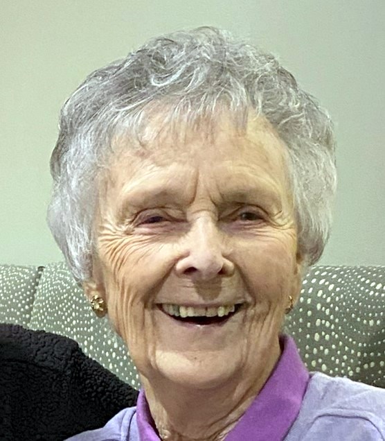 Obituario de Louise M Adams