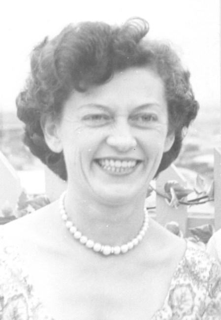 Obituario de Dorothy Ulmen Sisson