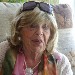 Obituary of Laurette Archambault