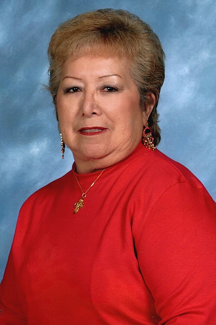 Obituary of Esperanza M. Barboza
