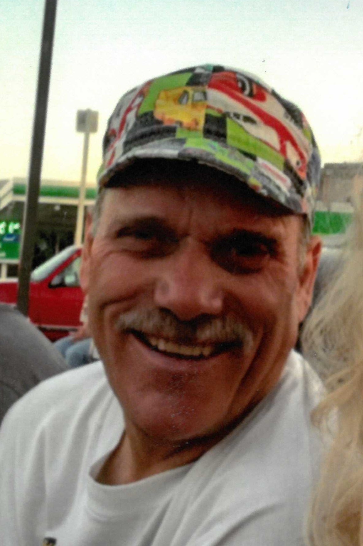 Obituary of Perry James Giles