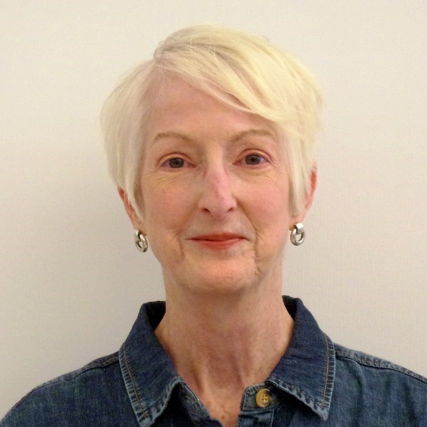 Obituary of Jula Jordan Kinnaird