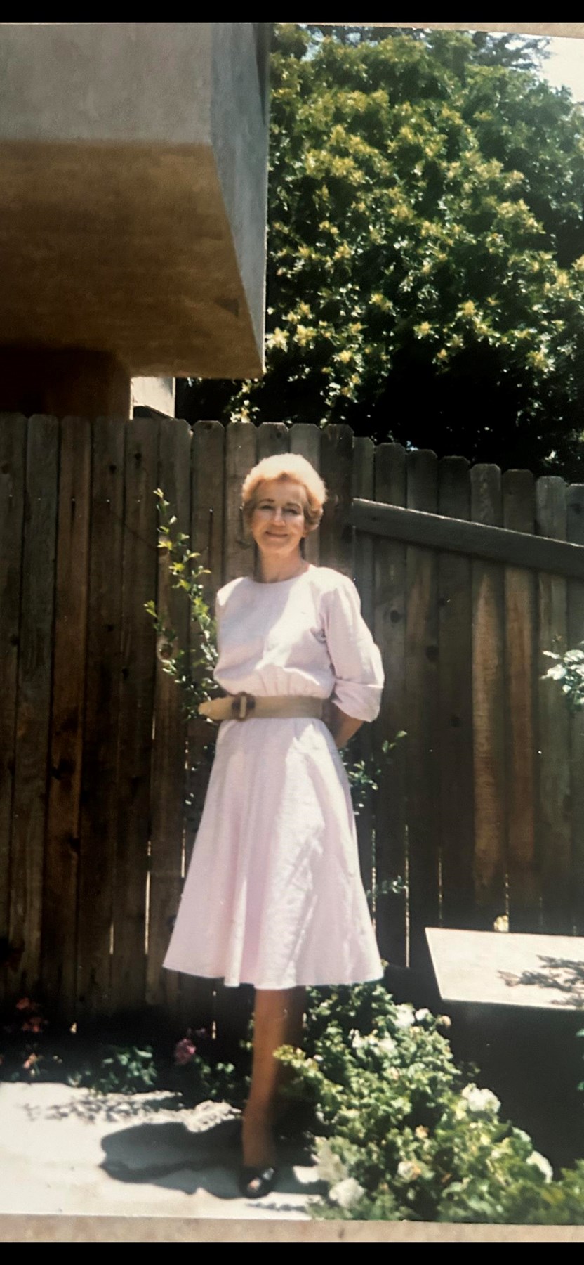 Obituary of Dorothy Dell Pinkerton