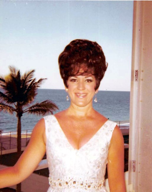 Obituary of Mrs. Roberta K Janousek