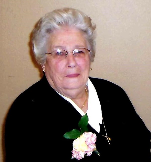 Obituary of Maria Lourdes Teixeira